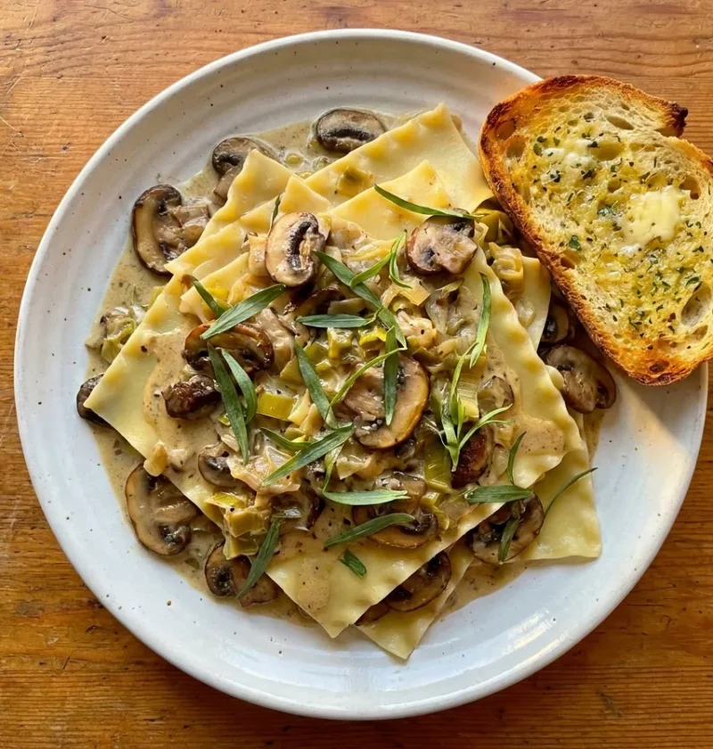 Gordon Ramsay mushroom leek and tarragon pasta with garlic bruschette
